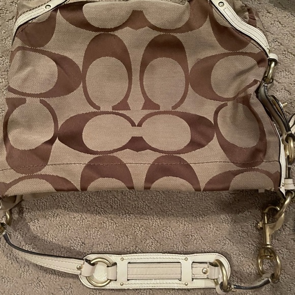 Coach Handbags - Coach shoulder purse